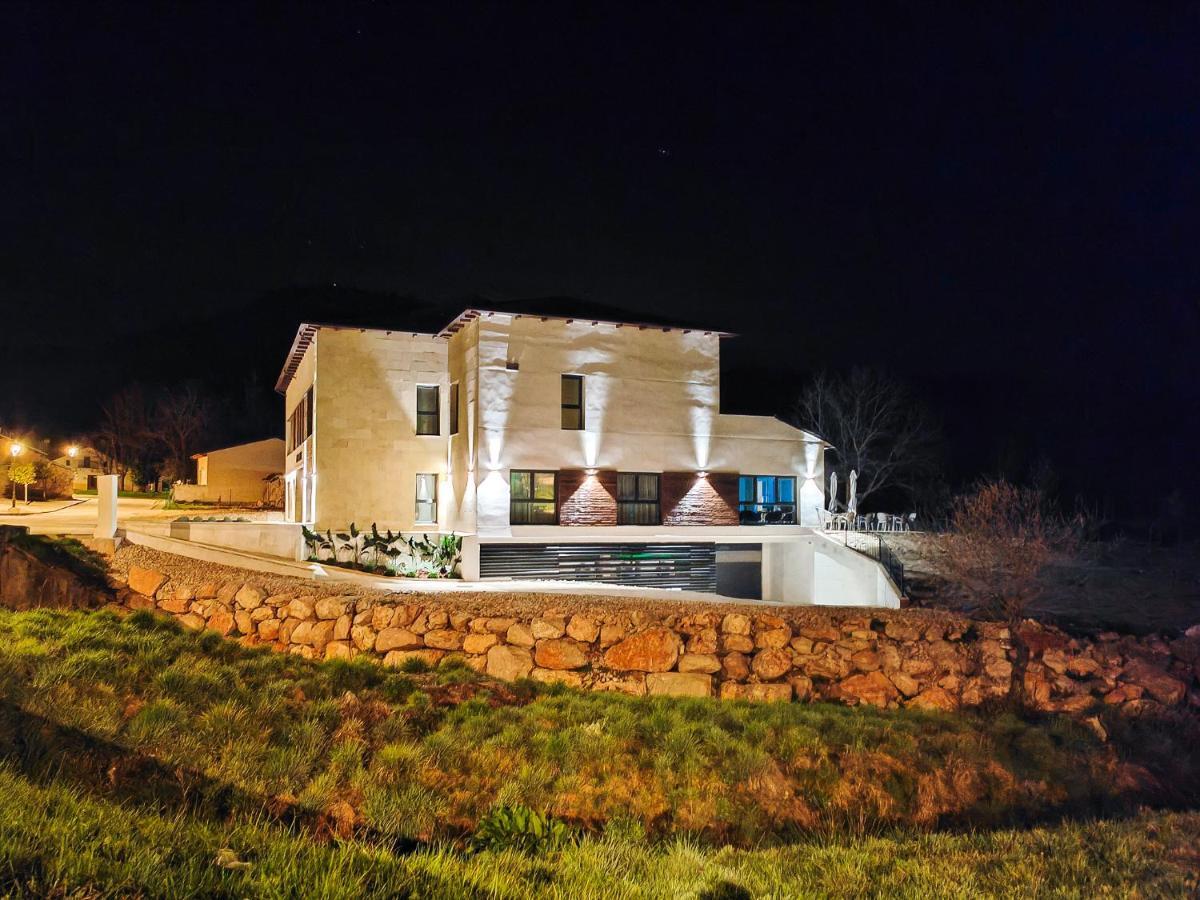 El Cielo De Muriel Mejor Hotel Starlight Del Mundo Astroturismo Y Naturaleza Muriel Viejo Exterior foto